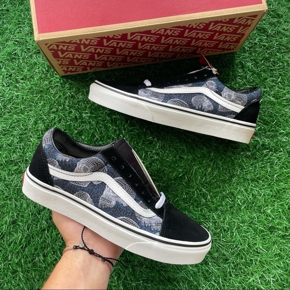 Vans Shoes - Vans Old Skool Wireframe Skulls
